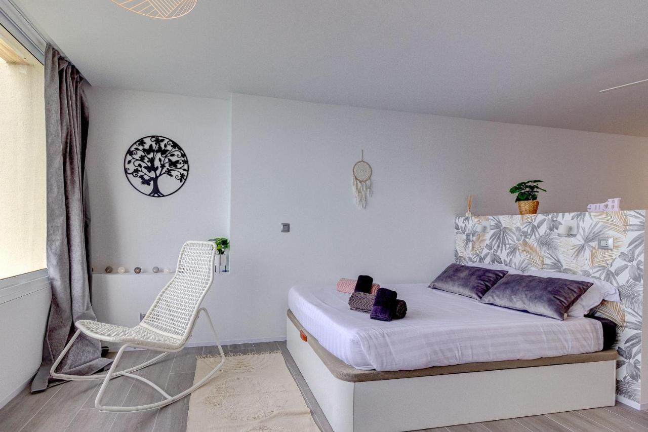Ocean Loka Apartment Callao Salvaje Exterior photo